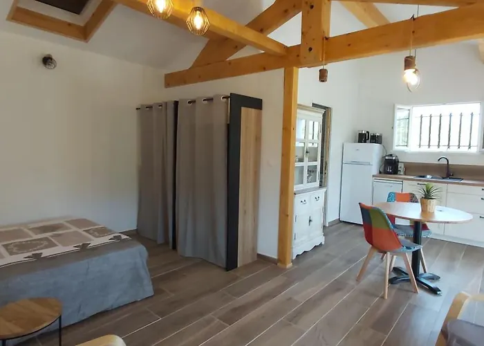 Semesterbostad Cabanon Ca La Londe-les-Maures
