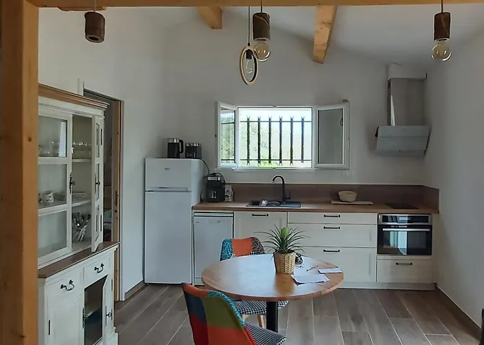 Cabanon Ca *